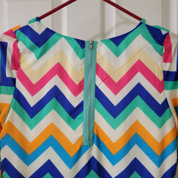 fab'rik | Chevron Multicolor Shift Dress - Picture 6 of 11